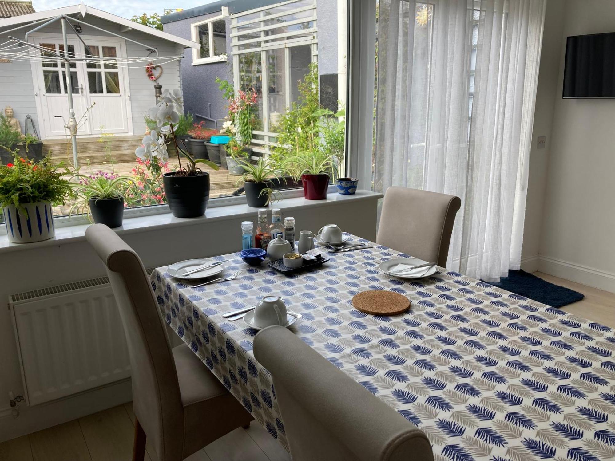 איימאות' Hillcrest Bed & Breakfast מראה חיצוני תמונה