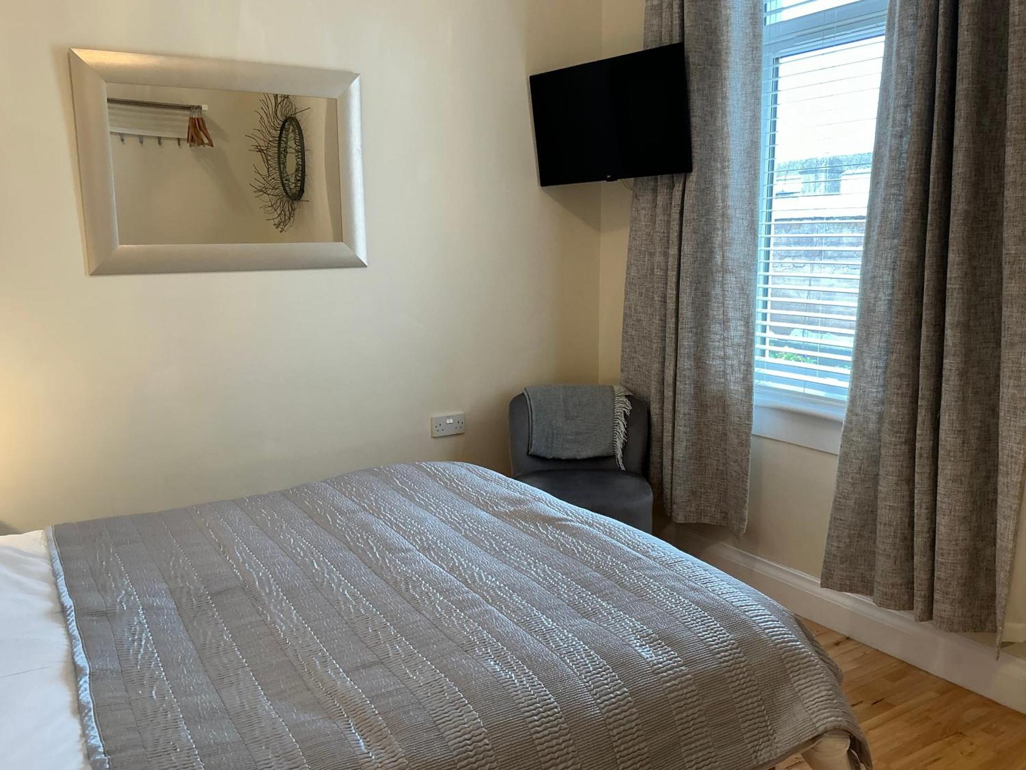 איימאות' Hillcrest Bed & Breakfast מראה חיצוני תמונה