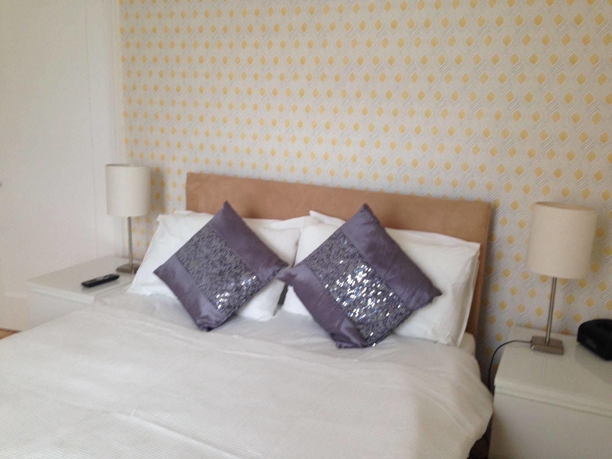 איימאות' Hillcrest Bed & Breakfast מראה חיצוני תמונה